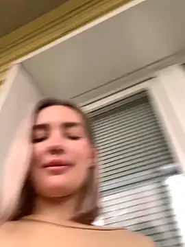 Sextazy Live XXX-chat