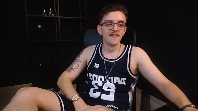 FelixStarkk Live XXX Chat