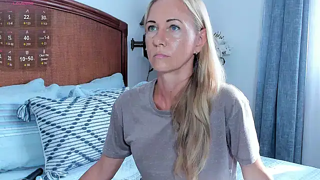 Christine_35's Live XXX Chat