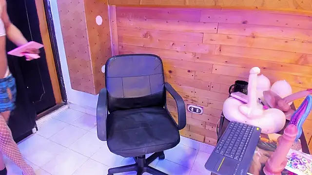 Chat +18 de Samantha_Blaze1 ao vivo