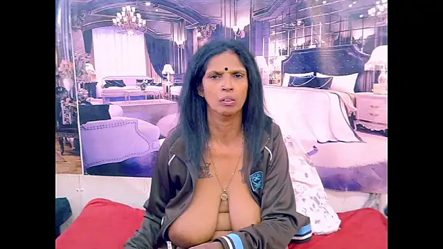 IndianVanya4u2u Chat XXX in diretta