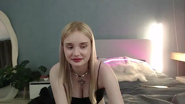 Chat +18 de Angel_Share ao vivo