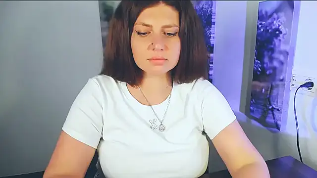 Онлайн чат XXX Lizzy_Love