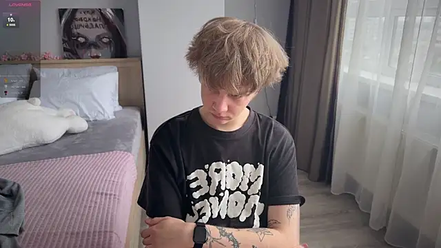 olivertasty Live XXX Chat