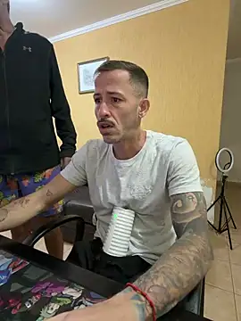 Chat XXX ao vivo de MeladoDiMel