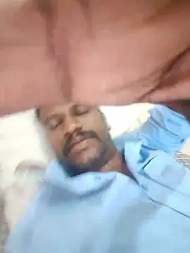 Paramkeerthi Chat XXX in diretta