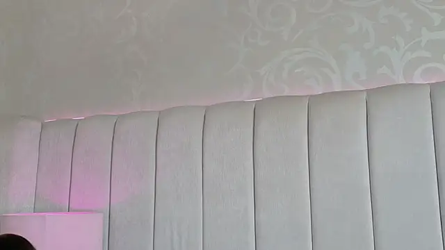 Emily__Stef élő XXX-chatje