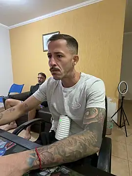 Chat XXX en directo de MeladoDiMel