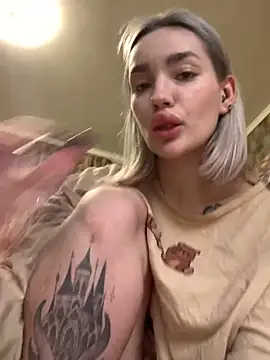 Sextazy's Live XXX Chat
