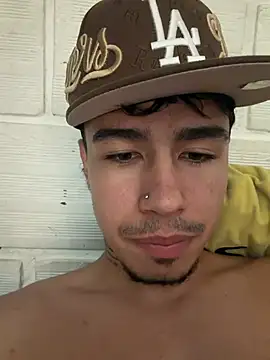 iNoah_sins Live XXX-Chat