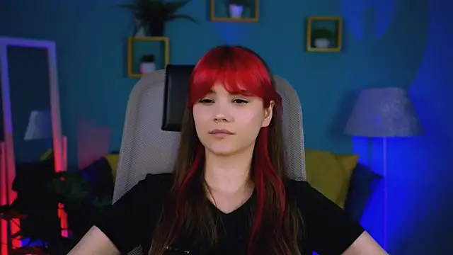 EvaThopson XXX чат на живо