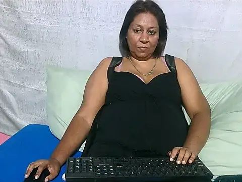IndianSexyMilf69 라이브 XXX 채팅