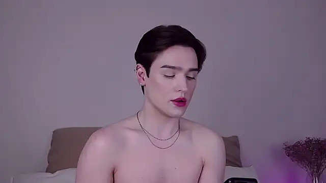 RobbyCharming's Live XXX Chat