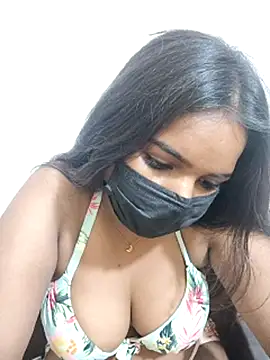 Angel_kavya_ Chat XXX in diretta