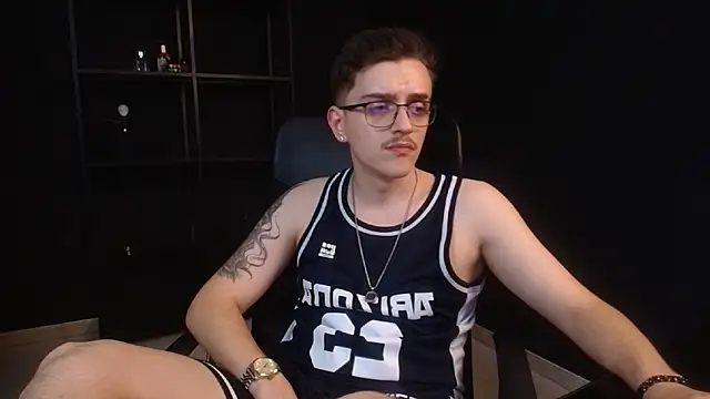 Show de FelixStarkk na webcam