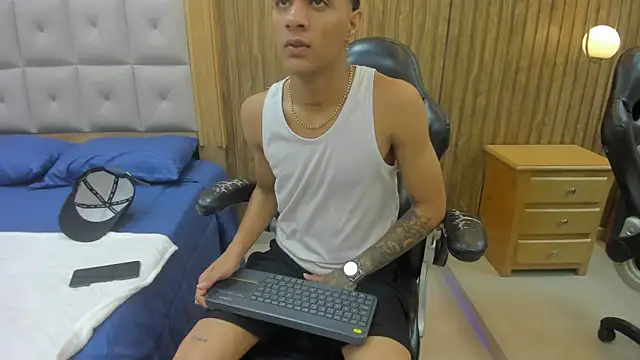 Mael_Jason Live XXX-chat