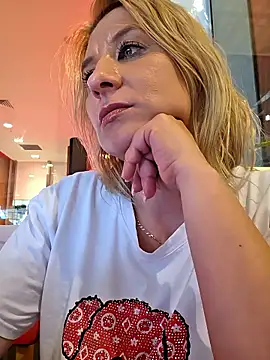 KaylinJan Live XXX Chat