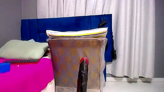 Lelety79's Live XXX Chat