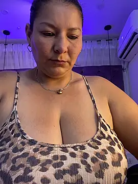 Sussan__'s Live XXX Chat