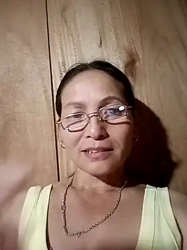 Chat XXX en directo de Cucci07