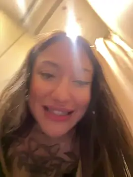 SaintSquirt Live XXX Chat