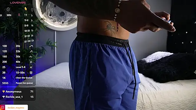 jordan_mayers02 即時 XXX 聊天