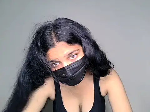 suzan_melly Chat XXX in diretta