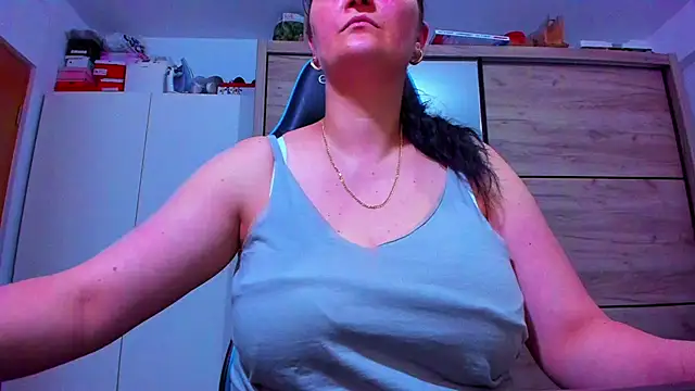geniferswet 现场XXX聊天
