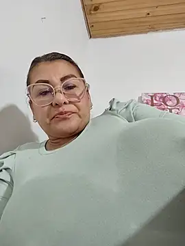 AlexxiaaMat: απευθείας συνομιλία ΧΧΧ