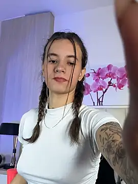 JuliaColemann লাইভ XXX চ্যাট