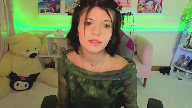 Katya_Zaitseva XXX чат на живо