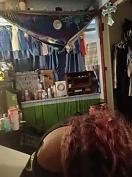 IttyBittyStonie XXX чат на живо