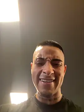 Chat XXX ao vivo de willclayy