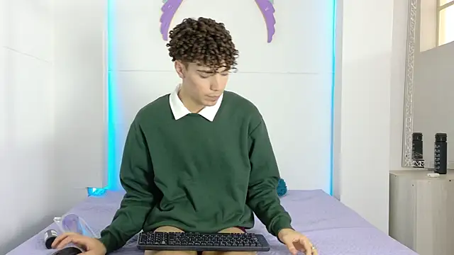 Monyel_Blake Live XXX-chat
