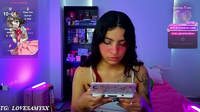 Lovelyamyy Chat XXX in diretta