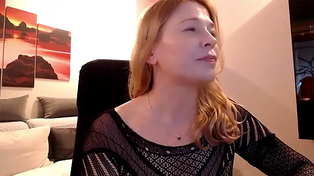 Chatroom XXX en direct de love-bionda