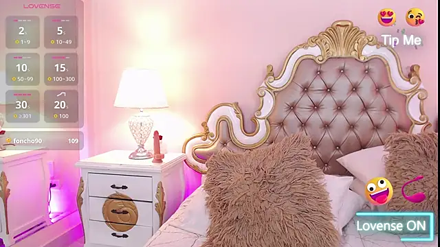 دردشة BonnyCandy الجنسية المباشرة