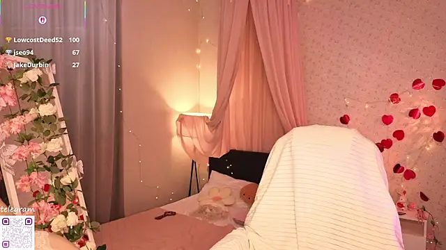 Chat XXX ao vivo de lilly_Cherry_
