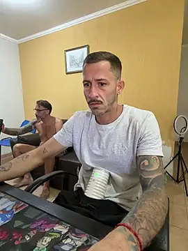 Chat XXX ao vivo de MeladoDiMel