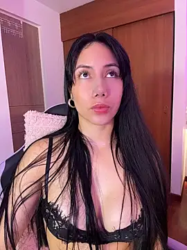 ArianaReynoldss' Live XXX Chat
