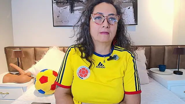 Chat XXX ao vivo de AlessandraLeroy