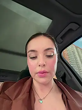 Alirawrz's Live XXX Chat