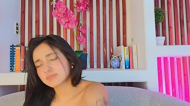 Chat +18 de Kaorusweet ao vivo