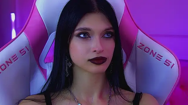 BeverlyMost live XXX chat