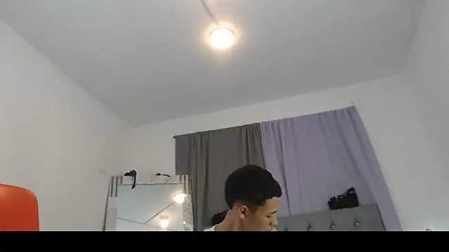 PhillipCox Live XXX-Chat