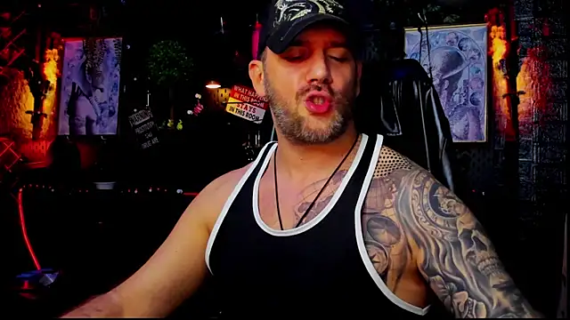 Chat +18 de LexHardy ao vivo