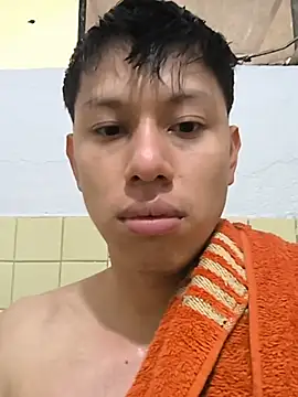 MagicMike10 webcam show