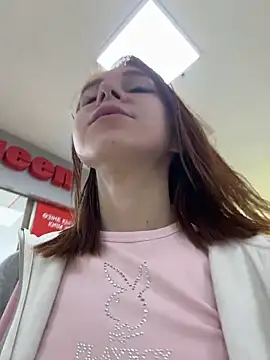RosieSecret's Live XXX Chat