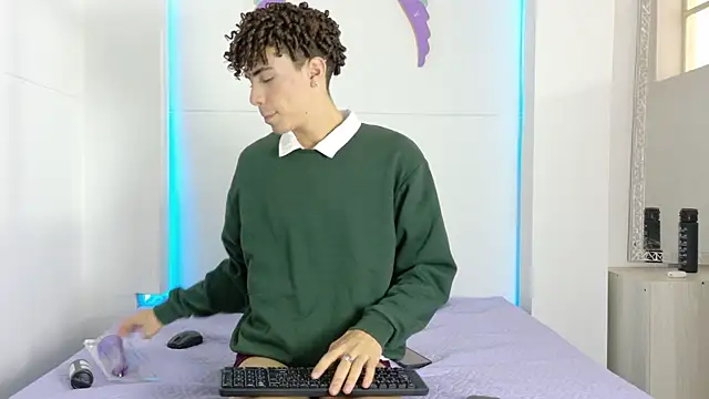 Monyel_Blake's Live XXX Chat
