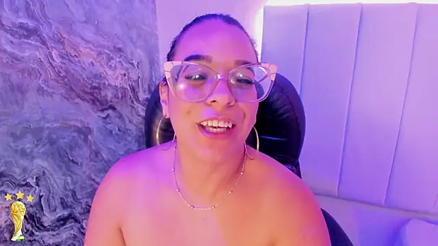 MHONIKBELUCCI Chat XXX in diretta